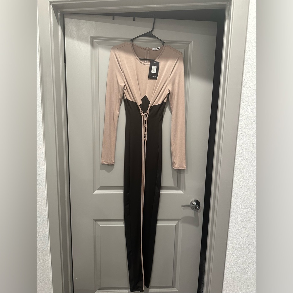 Elegant Black and Tan Women's Dress